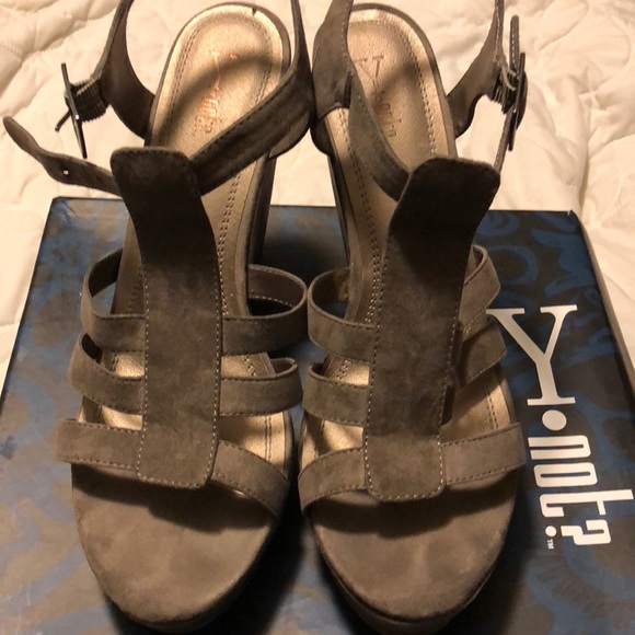 Suede Grey Wedge - Picture 2 of 4